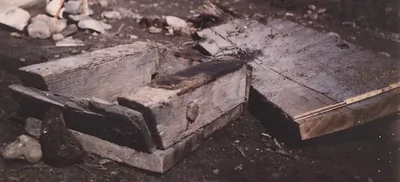 Hidden wooden box (Smith's Cove, Blankenship 1969-70)